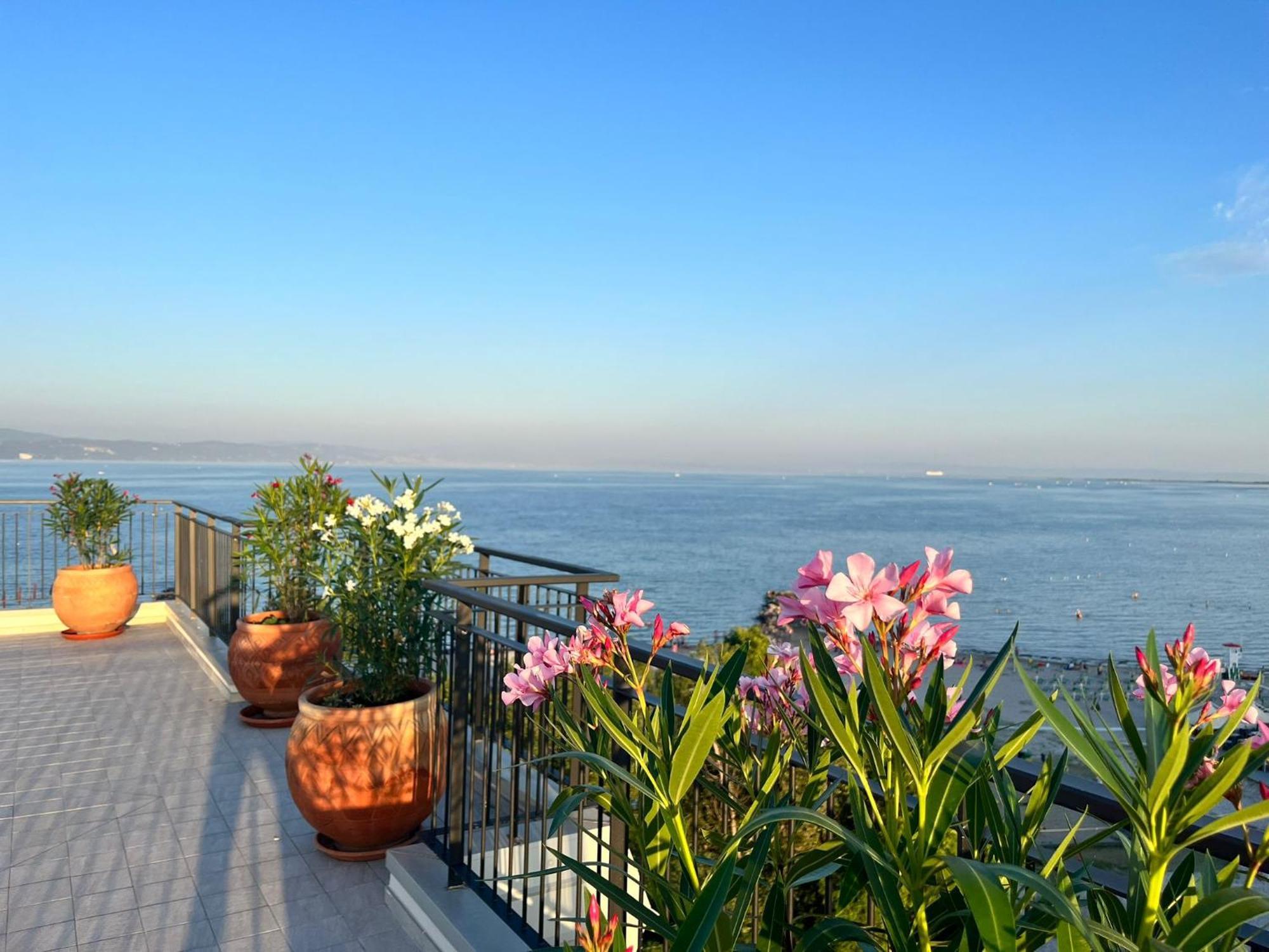 Apartment Finestra Sul Mare